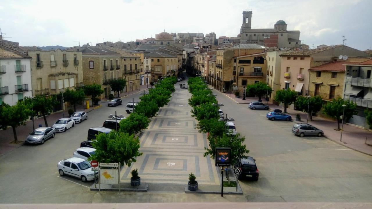 Apartaments Rurals Cal Parro, Batea Exterior photo